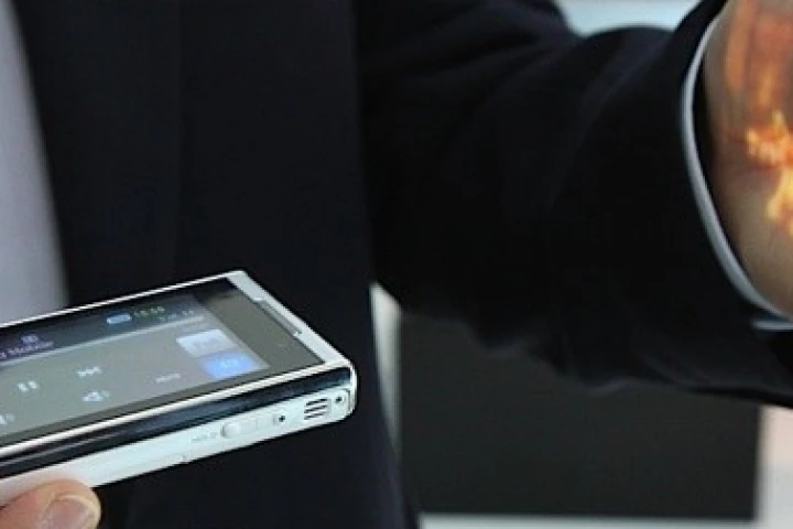 Like this cellphone, cameras from Asia Optical will soon feature TI's DLP Pico projection module
