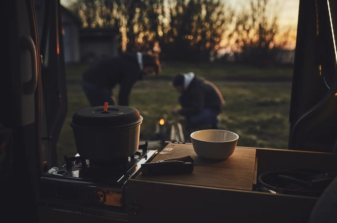 The simple Kompanja kitchen includes a single-burner stove and a pull-out fridge