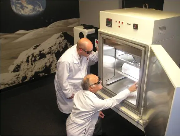 The test chamber located in Techshot Inc.'s Mars room (Photo: NASA/Techshot Inc.)