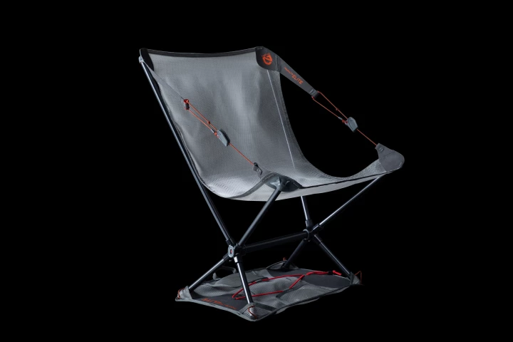 The patent-pending reclining system on the Nemo Moonlite Elite chair was inspired by climbing belay devices