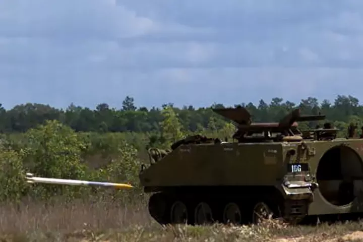 APKWS-equipped rocket closing on target