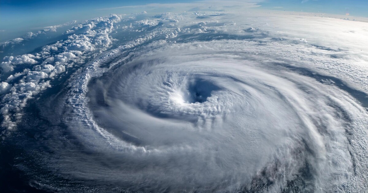 Hurricane-killing particles could sabotage storms before they grow