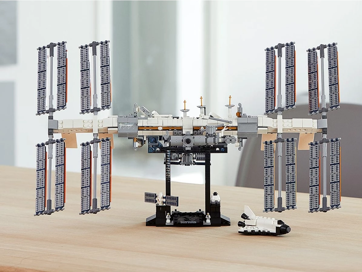 Lego's International Space Station set also features three small mini cargo spacecraft and a pair of astronaut figurines