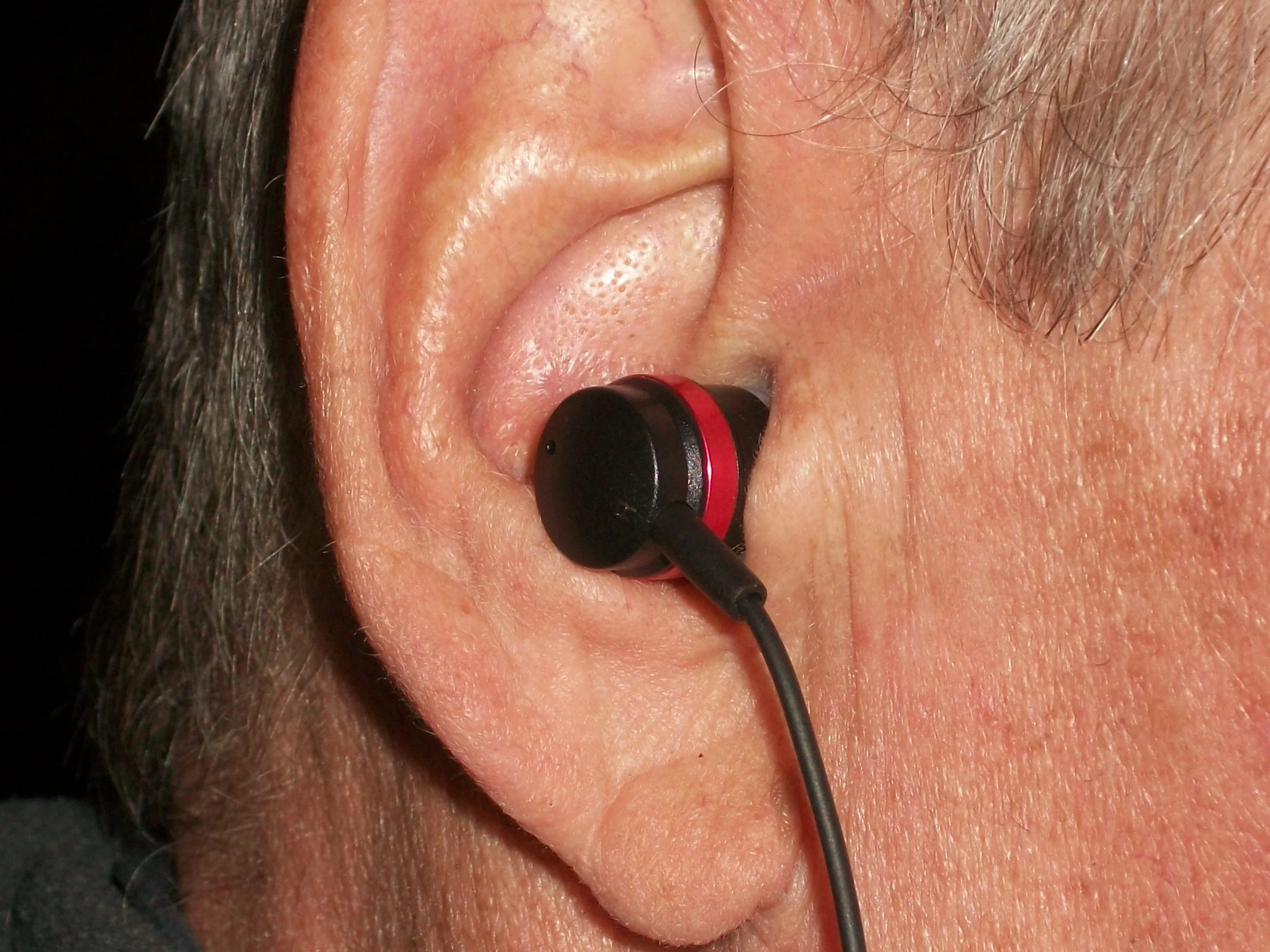 My father-in-law did not take to the bud-style earphones at all, whereas I found them to be very comfortable