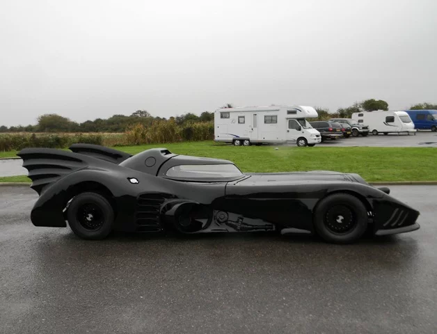 The replica is no slouch, reaching 60 mph in under 5 seconds