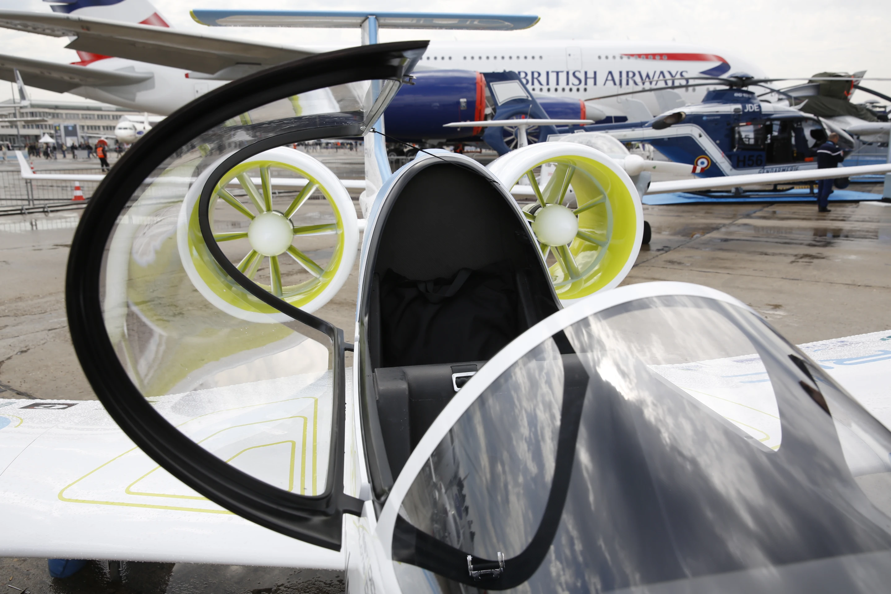 E-Fan at Paris Airshow 2013