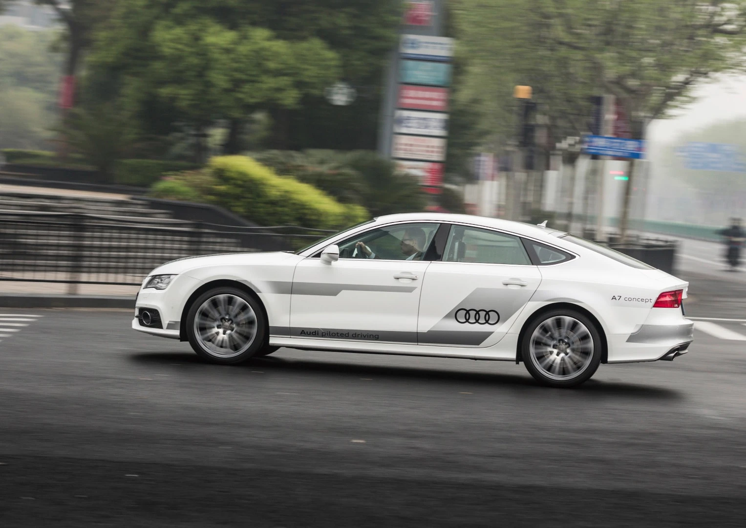 Piloted A7 Sportback