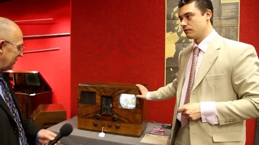 Bonham's Laurence Fisher talks us through the HMV type 905 table model television