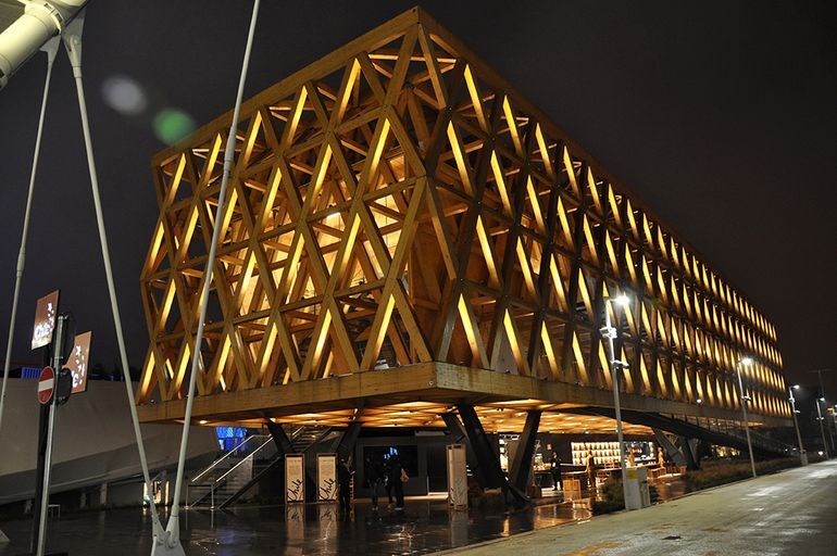 Chile's Pavilion features a dramatic external wooden facade and stretches over 1,910 square meters (20,560 sq ft)