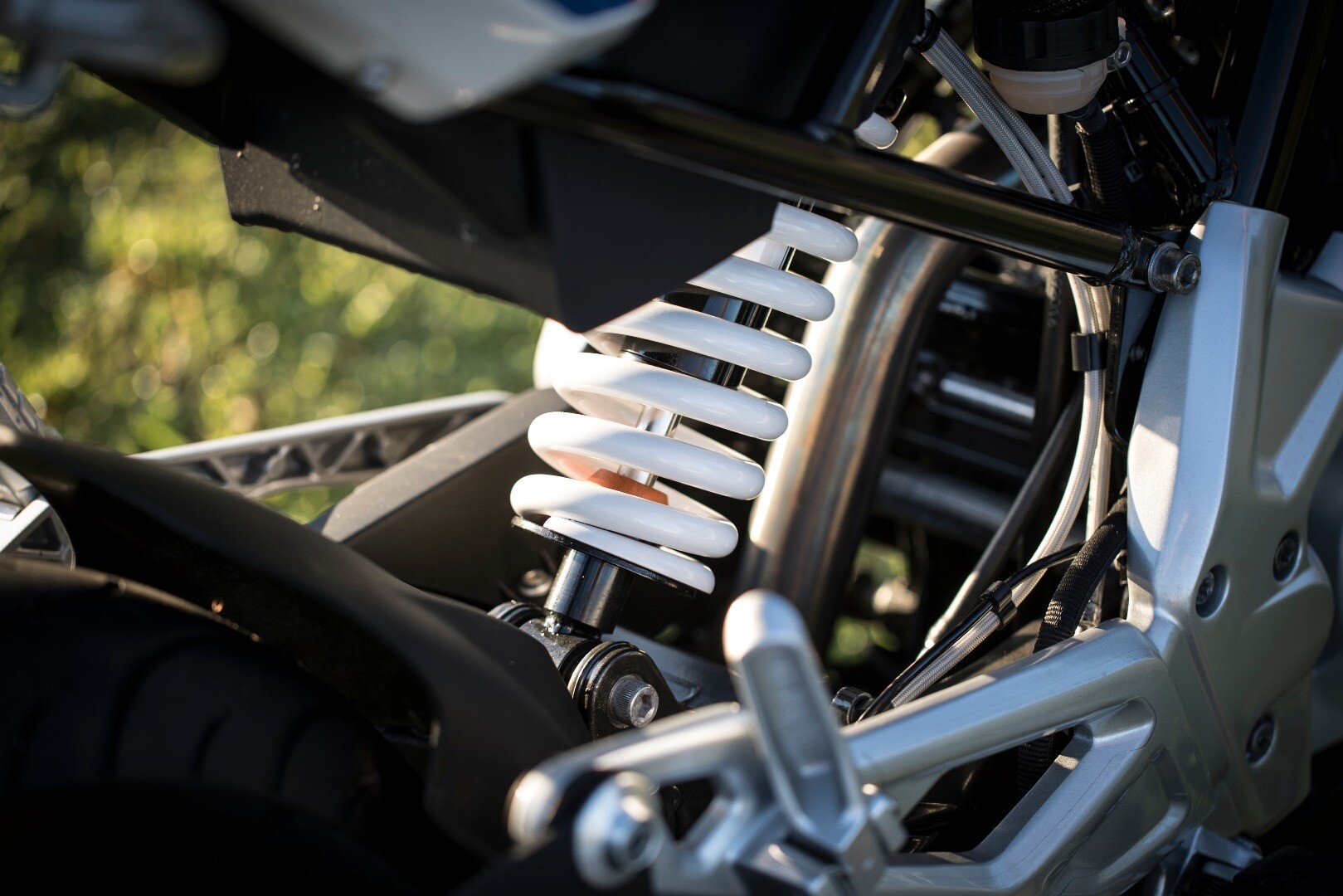 BMW G310R review: Beginner bikers can now buy Bavarian