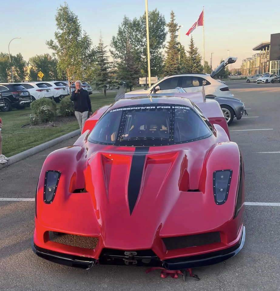 Builder Ryan McQueen replicated the Ferrari Enzo because it was wide enough to accommodate dual jet engines