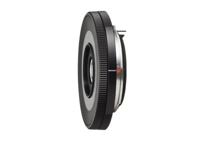 The new smc Pentax-DA 40mm F2.8 XS unifocal lens - at 0.36 inches thin, the world's thinnest interchangeable lens