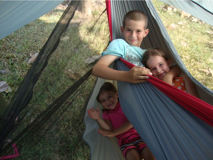 The Nube is also spacious enough inside to fit two hammocks on top of each other like bunk beds, and the bottom storage compartment is strong enough to support a small child if needed