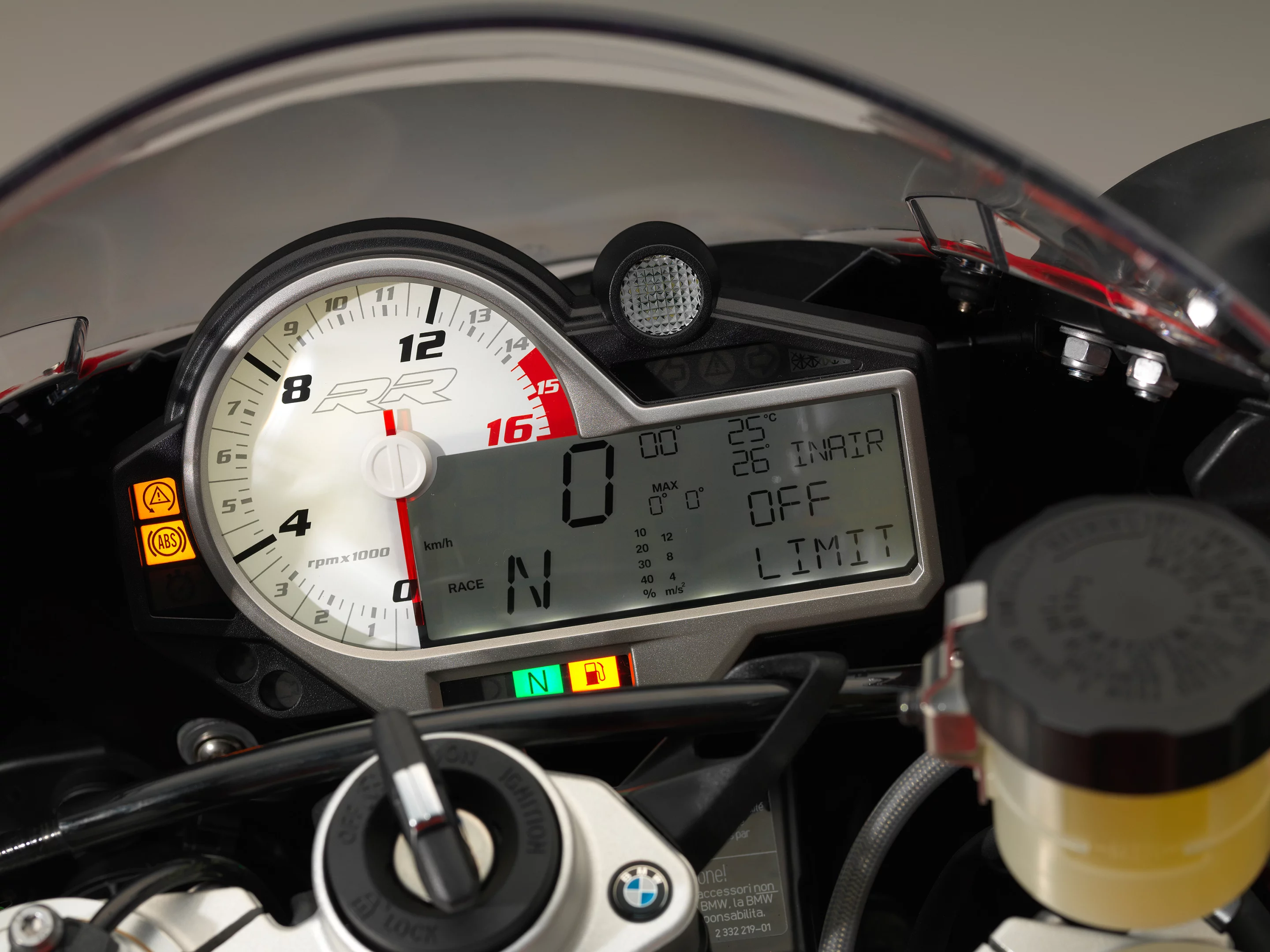 The 2015 BMW S1000RR's revised dash