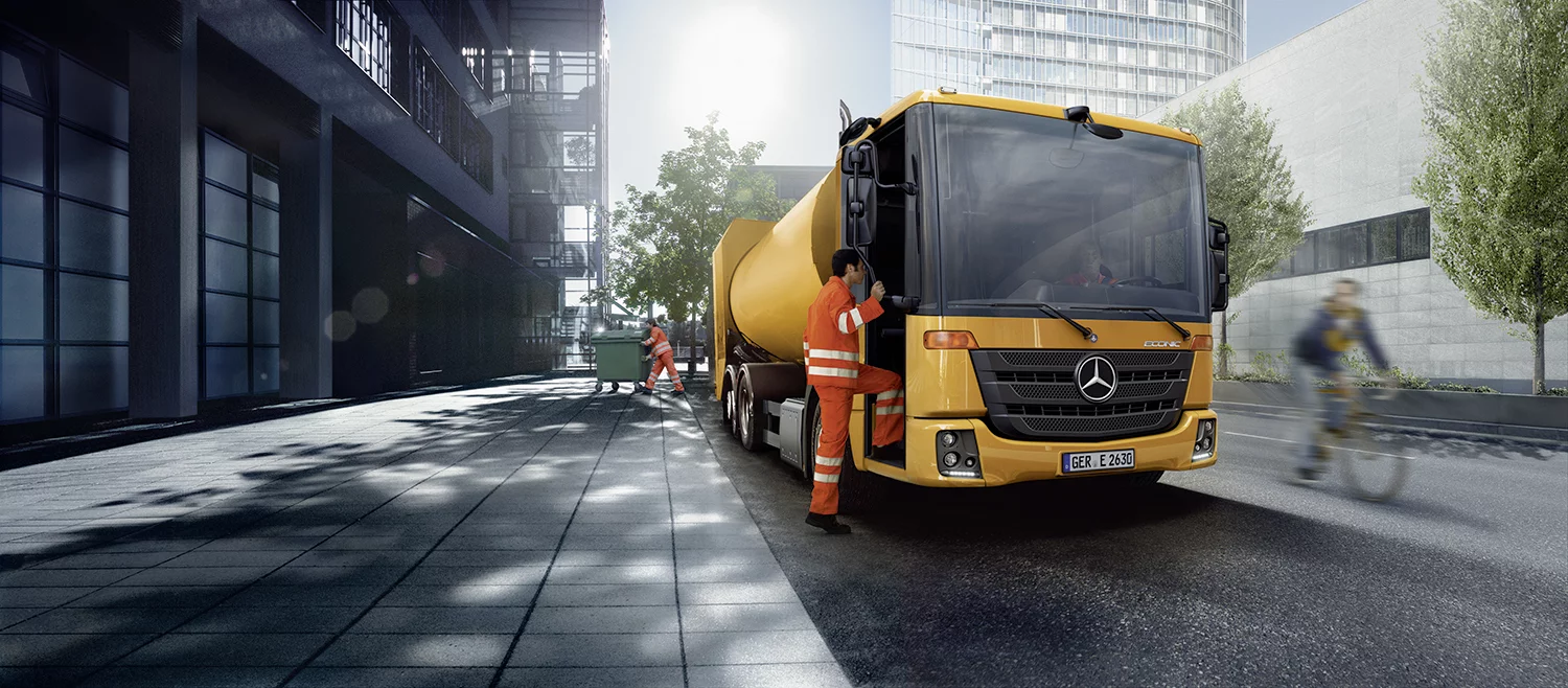 2 and 3-axle chassis versions of the Econic now feature electronically steered forward and trailing axles