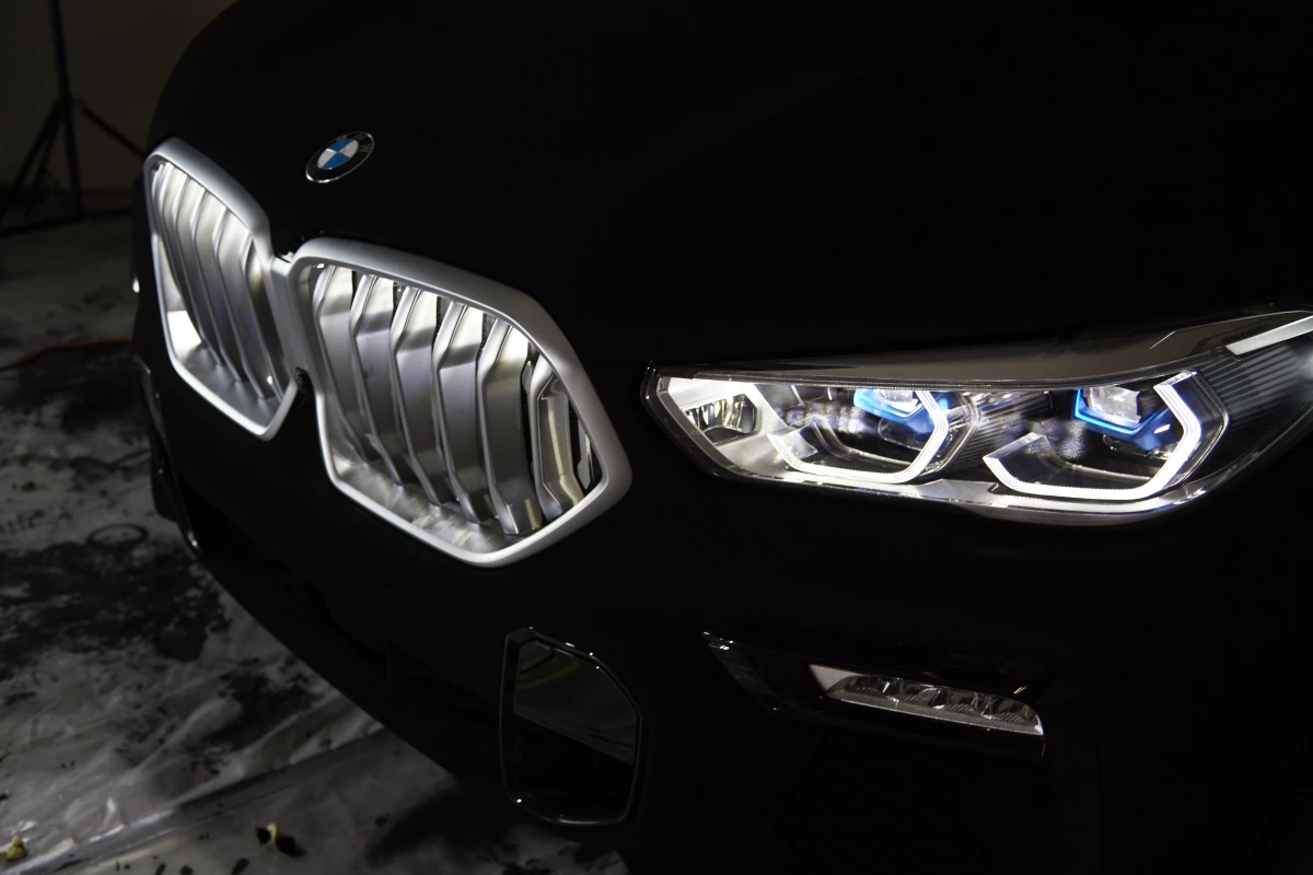 Vantablack Bmw X6 The Blackest Car That S Ever Existed
