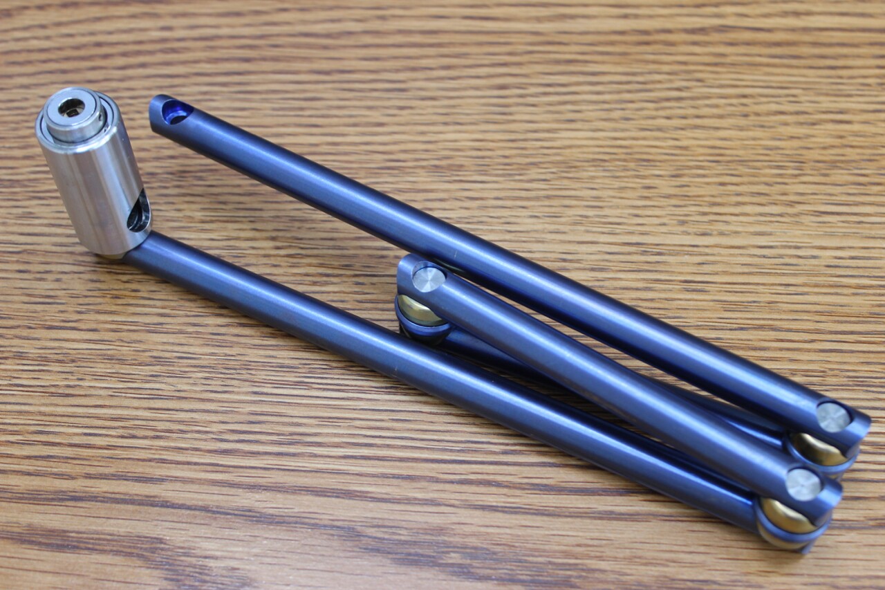 When not in use, the 560G folds down to a compact package that's much easier to tote than a U-lock