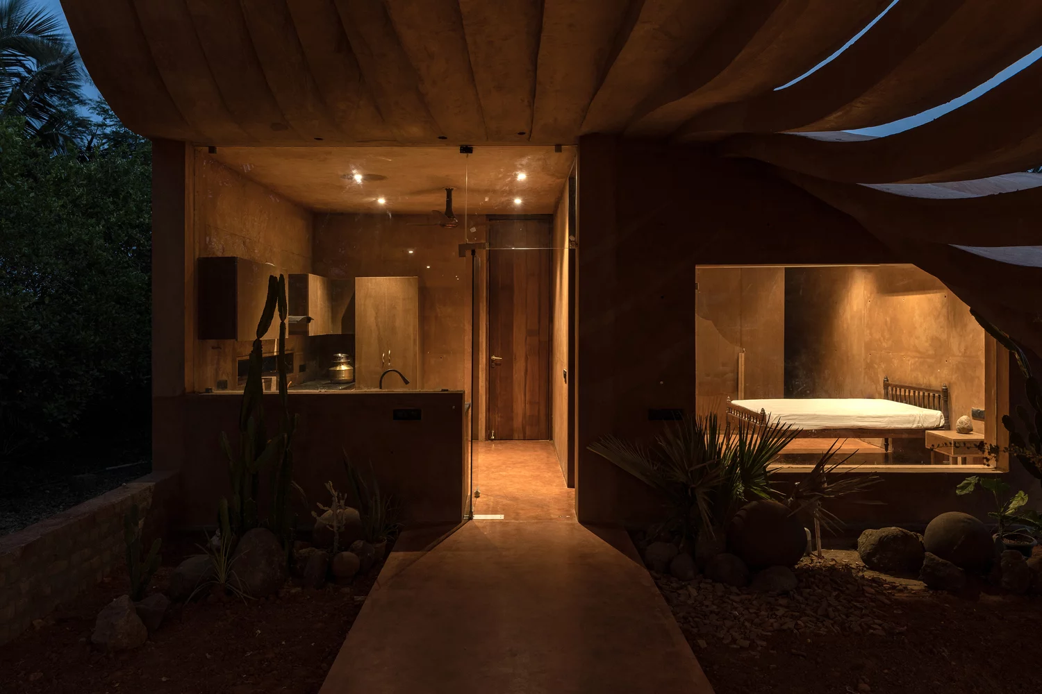 Vaazh House embraces the local climate with its connection to nature