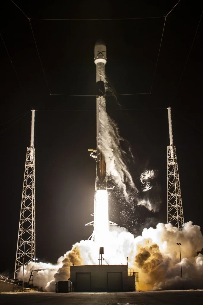 SpaceX's Starlink mission lifts off