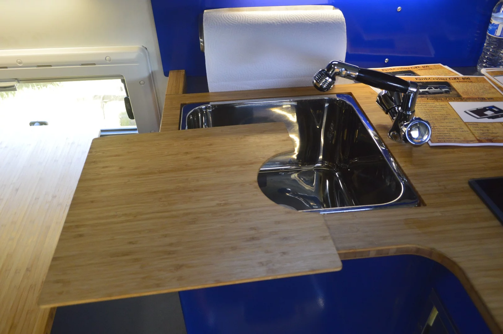 Inside the new EarthCruiser GZL 400