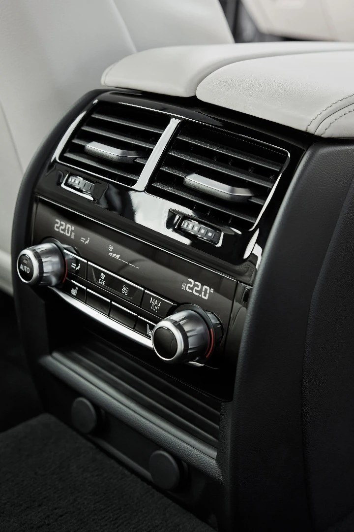 The improved quality in the BMW 5 Series stretches to the back seat as well