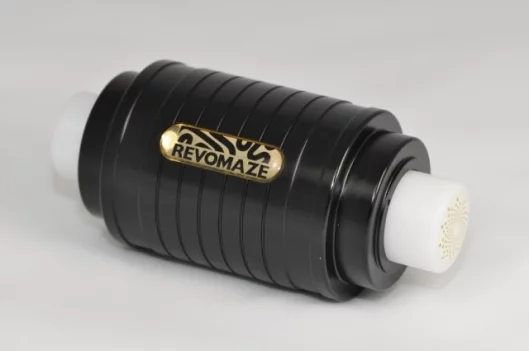 The forthcoming plastic Revomaze