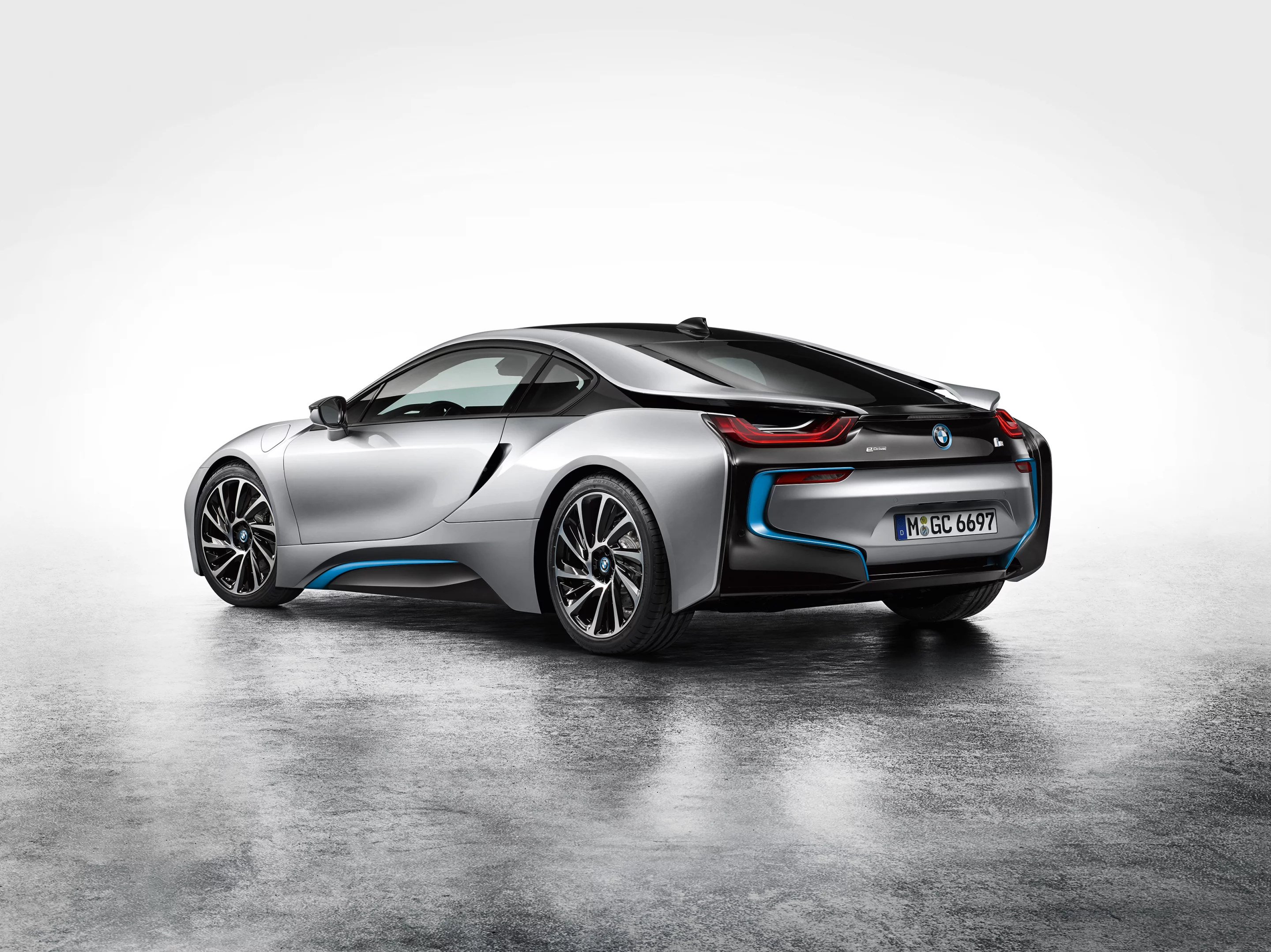 The BMW i8