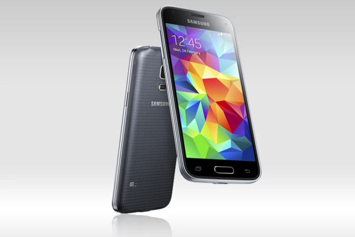 The Samsung Galaxy S5 mini is a scaled down yet capable version of its flagship sibling