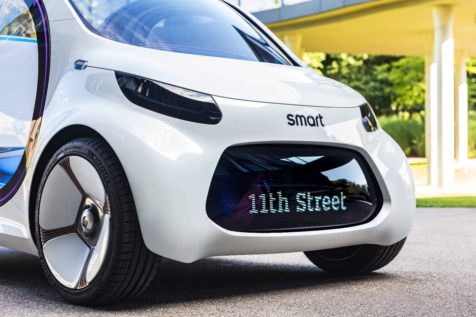 Here, the front panel displays the car's destination