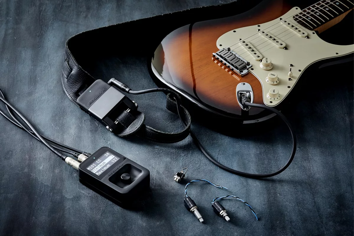 The Noatronic system allows players to wirelessly control any MIDI-enabled effects pedal directly from a guitar