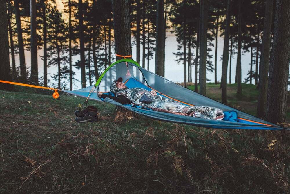 The all-mesh body of the UNA allows for some serious stargazing on warmer nights