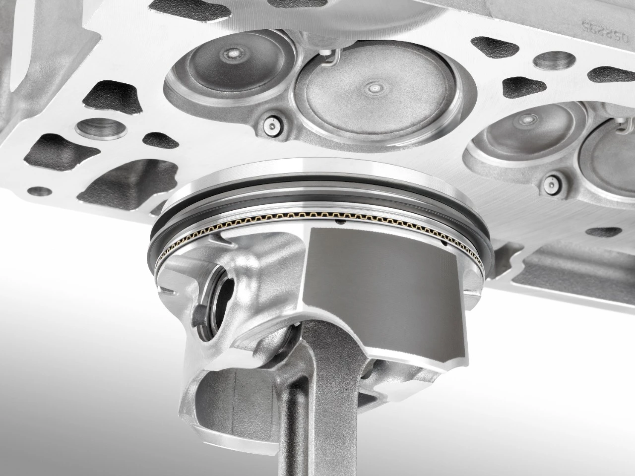 Corvette LT1 V-8 combustion chamber and piston