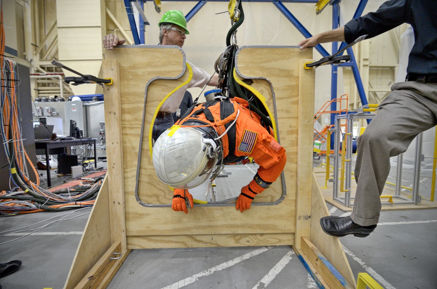 The tests include moving through hatches (Image: NASA)