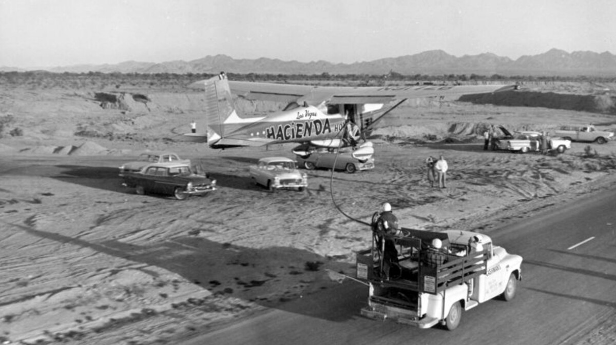 World Record: Longest non-stop flight is WAY longer than you think