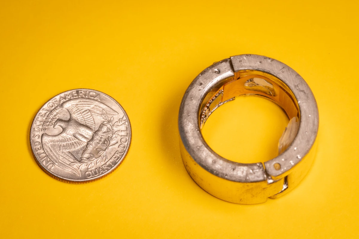 Smart Ring Analyzes Sweat to Track Glucose, Ketones, and Other Health Biomarkers ?url=https%3A%2F%2Fnewatlas Brightspot.s3.ap Southeast 2.amazonaws.com%2Fbe%2Fb2%2F0f10a22a4e13949df2a2708b9180%2Finternal 2606 Wang Joe Lab Ring 064 4mp
