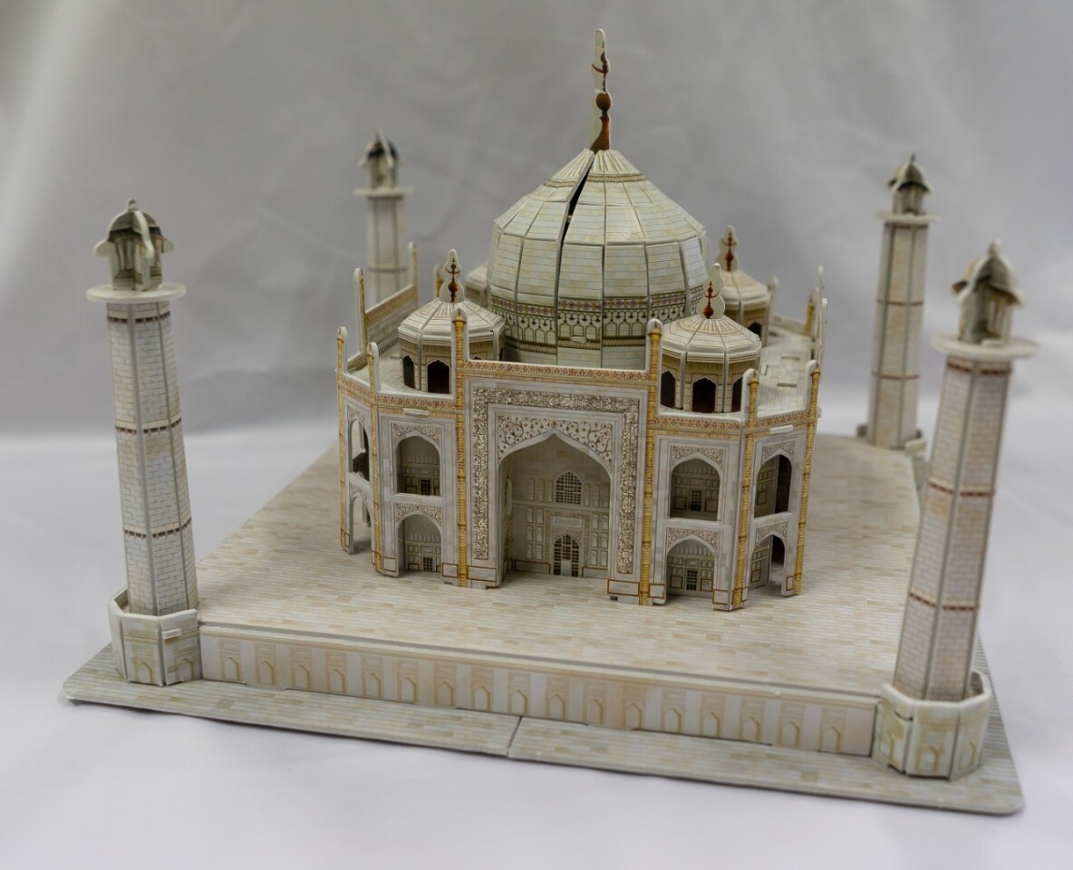 3D puzzle toys like this Taj Mahal will form a large part of the prize strategy. They look terrific.
