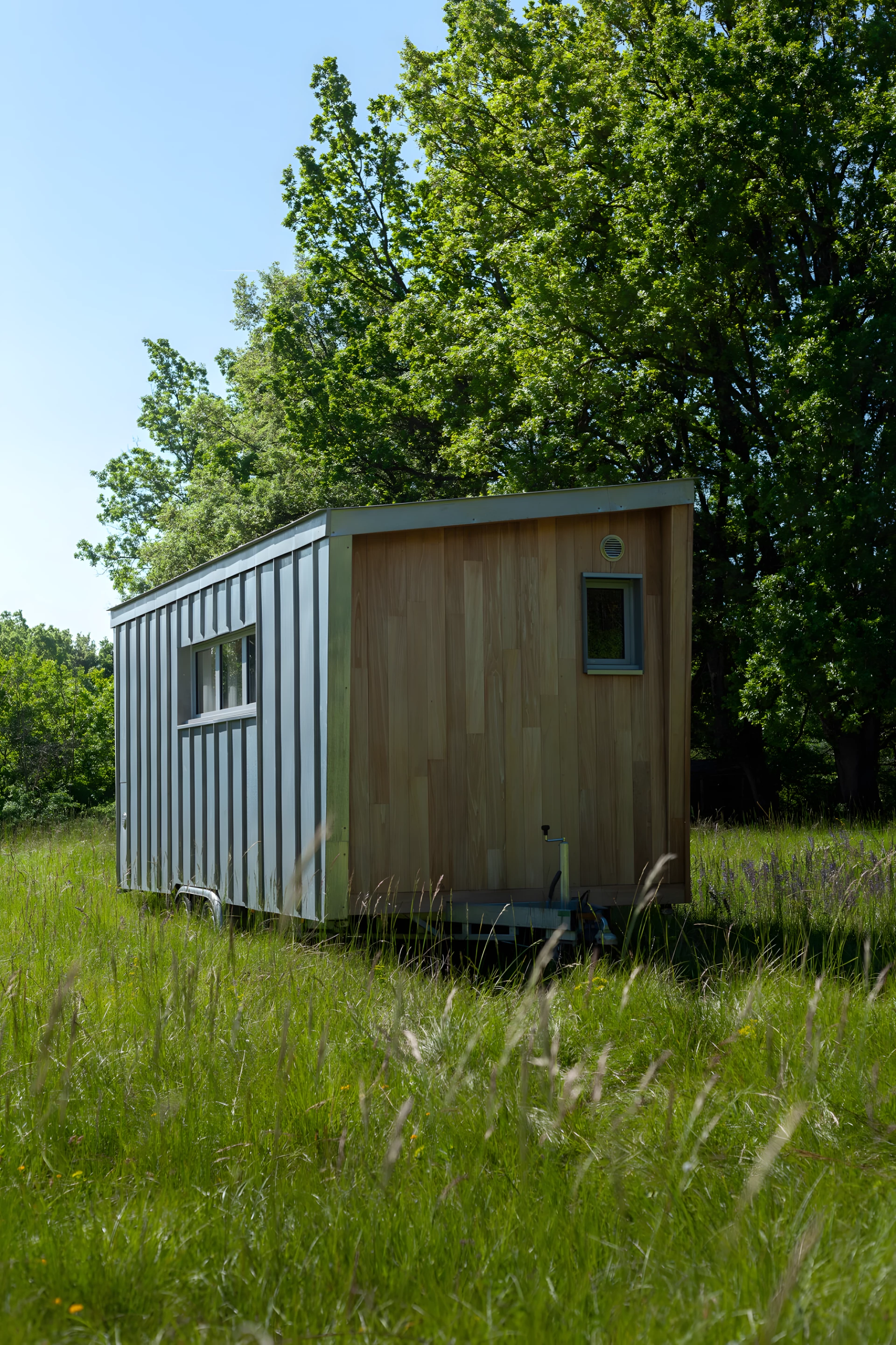 The Botanical Cabin's exterior is finished in zinc and wood