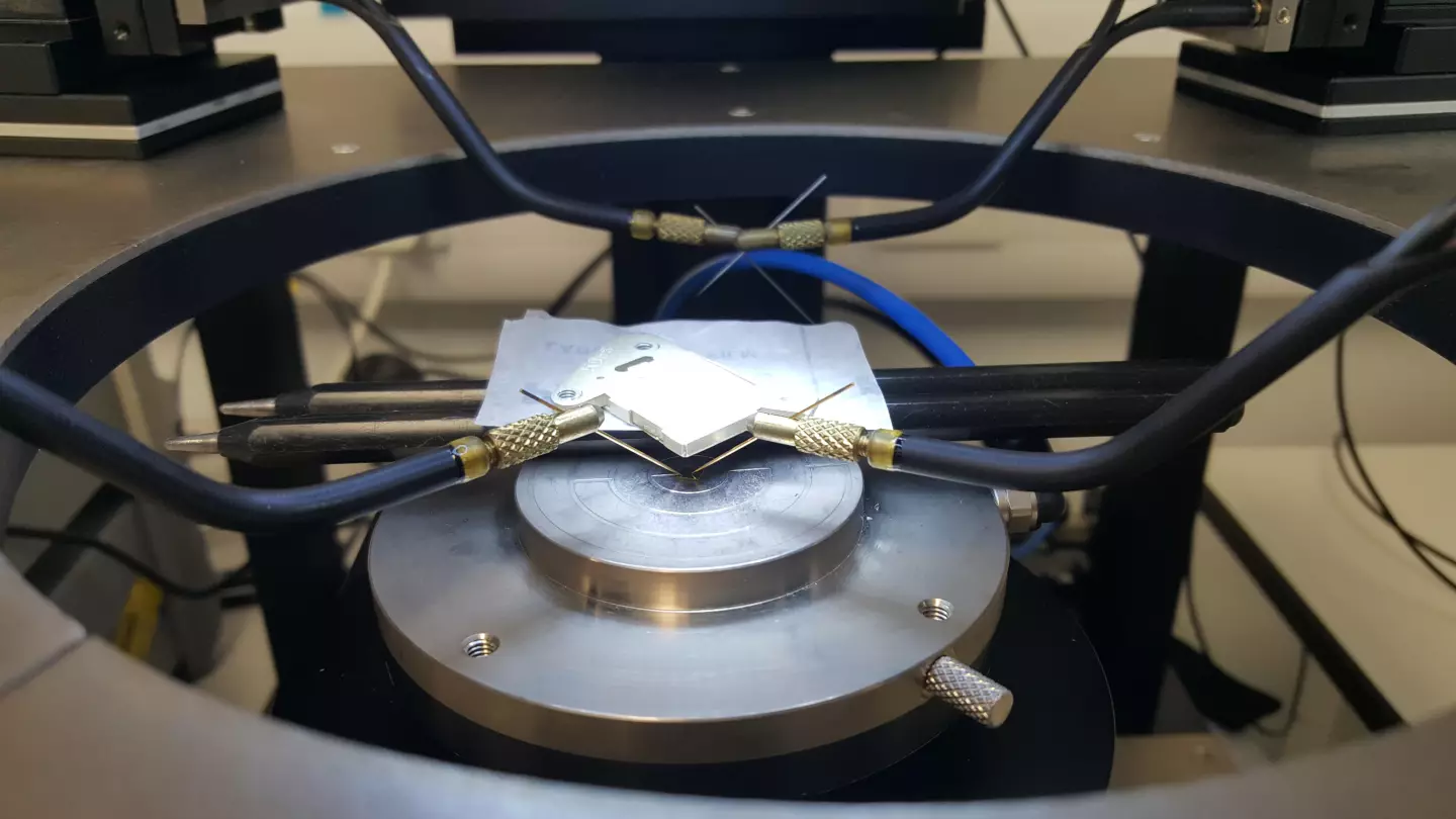 Arkenlight's nuclear diamond battery, at the pre-production prototype stage