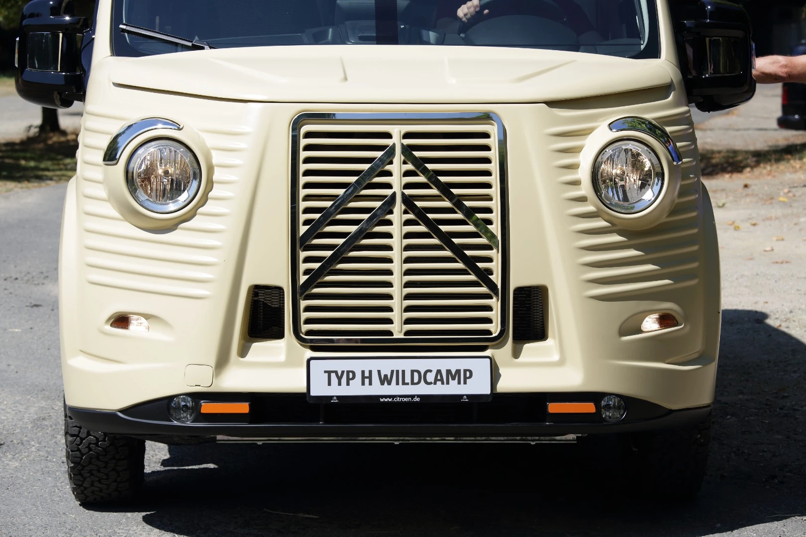 We definitely think Caselani's Type H package looks cooler than the underlying Jumper, though we're not sure we'd be inclined to pay all that extra money