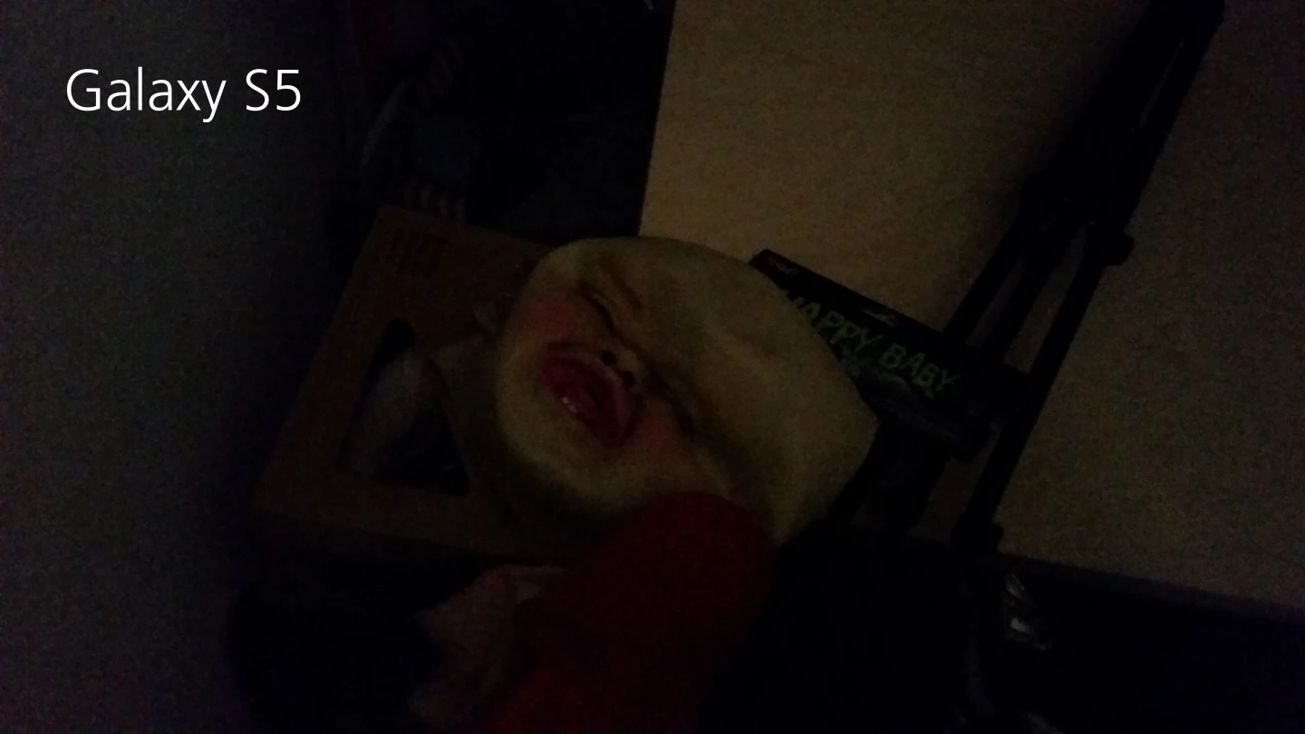 The same dark closet, taken at the same time, only with the Galaxy S5 (Photo: Will Shanklin/Gizmag.com)