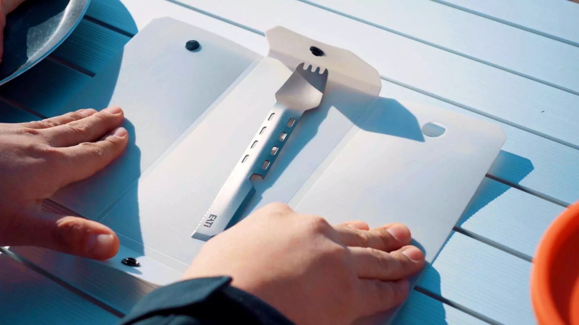 Pack the EATI up in the included carry case or carry it on its own