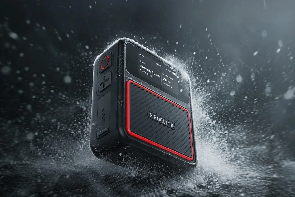 This walkie-talkie uses LTE so you can yell at your friends from anywhere