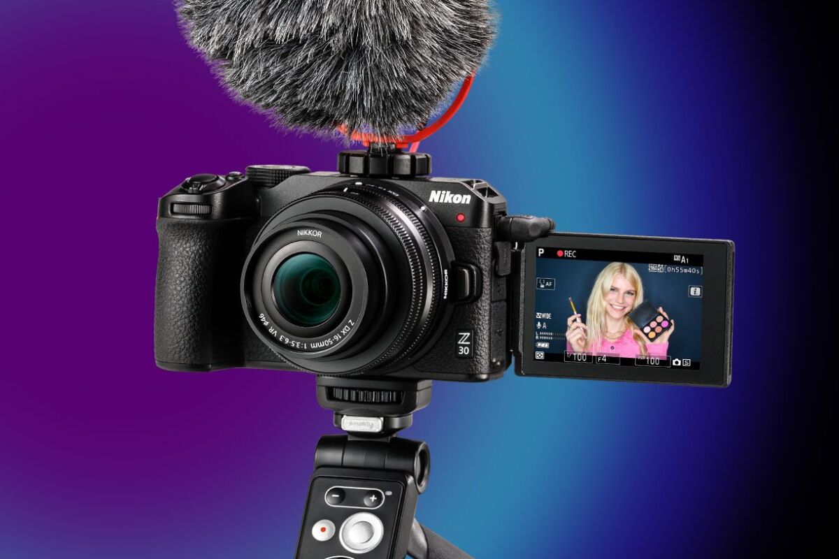 nikon camera with interchangeable lenses