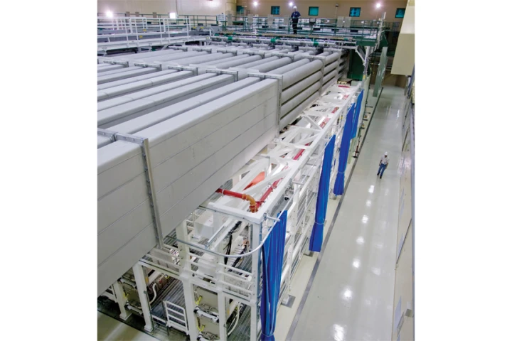 You call that a laser? Now this is a laser. Laser Bay 1 holds half of the NIF's 192 beams