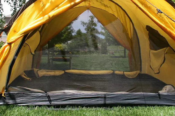 The sleeping bay measures 89 x 67 inches (226 x 170 cm)