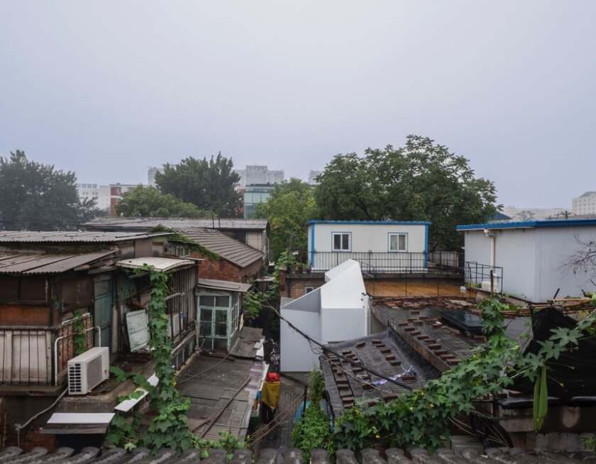 Mrs. Fan's Plugin House was assembled by a small team in just a few hours, but can potentially be built by two people with one hex key in just 24 hours