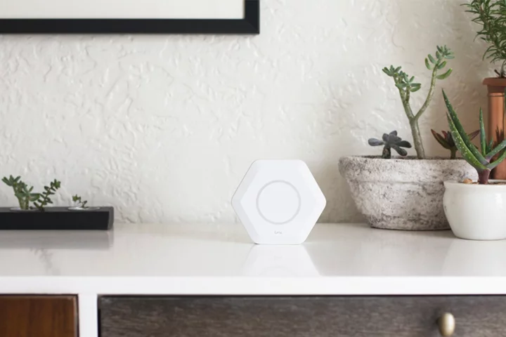 The Luma system can create a mesh Wi-Fi network made up of multiple units