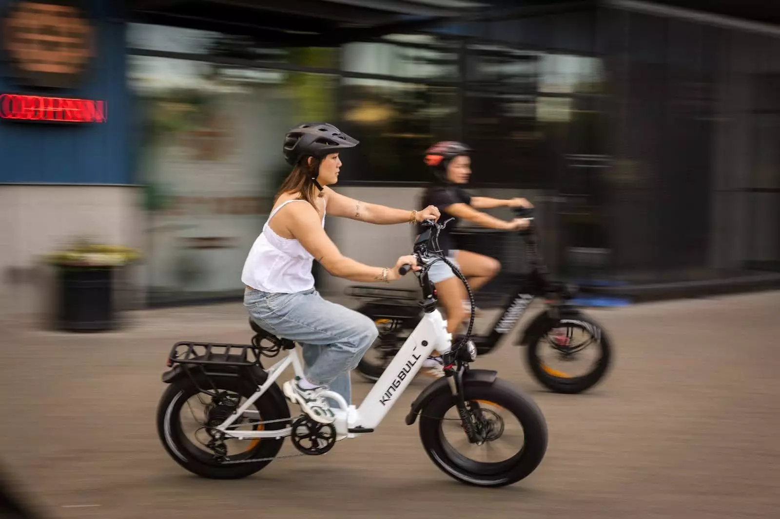 The bike is perfect for both roads and trails.