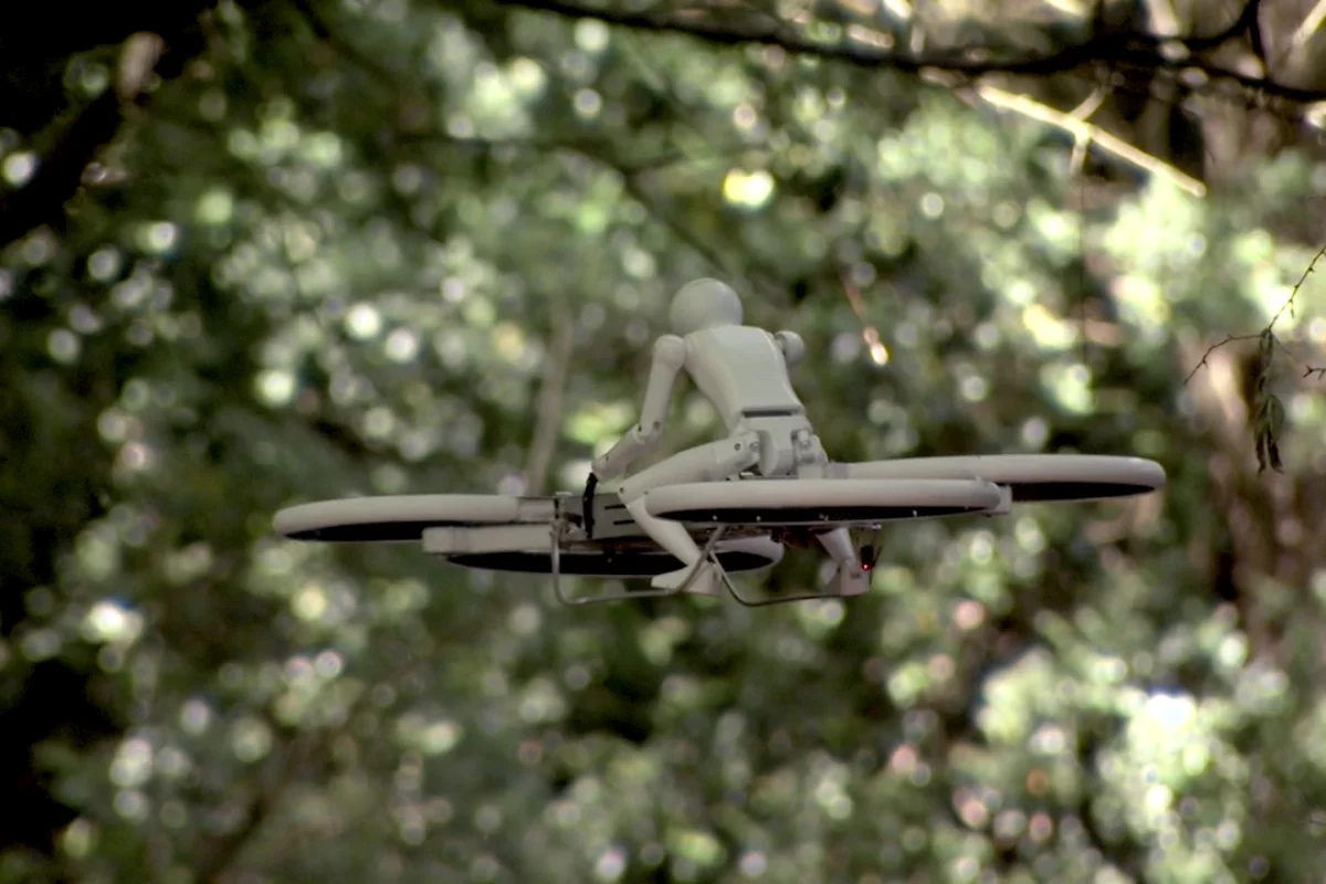 Malloy Aeronautic's latest Hoverbike prototype makes use of a quad rotor design