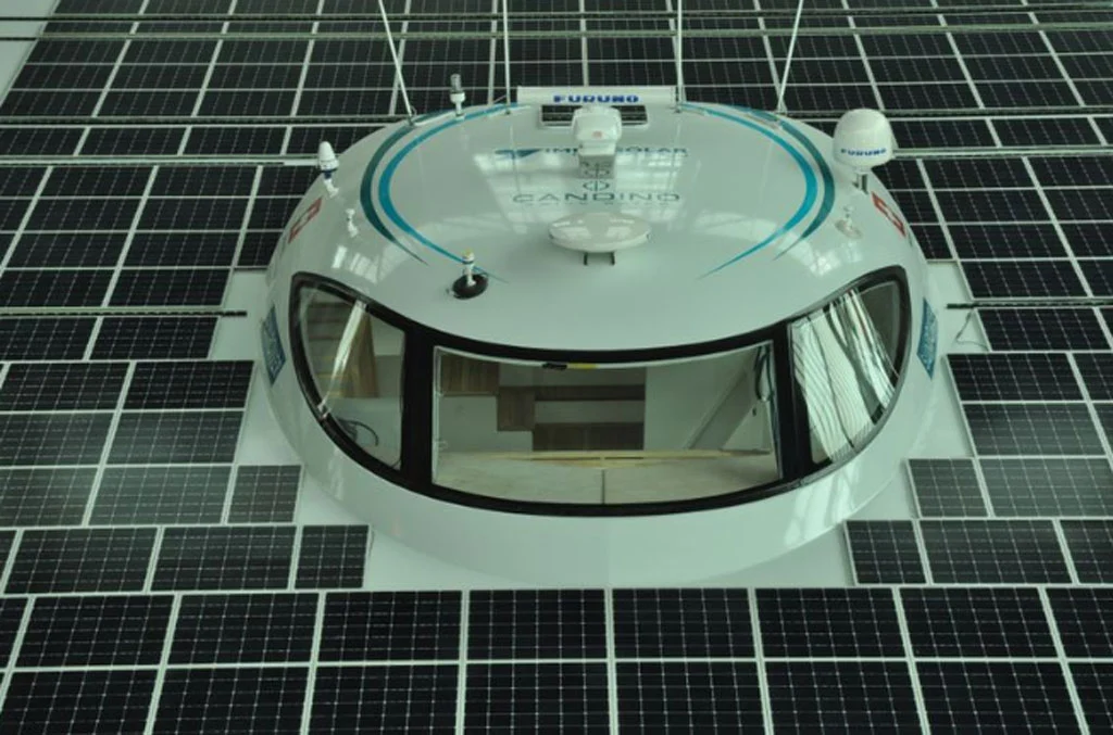 PlanetSolar: photovoltaic solar panel array covering 500m2